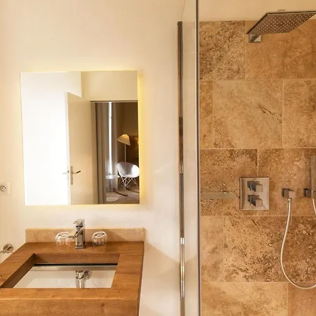 Chateau Des Fousseries 4*