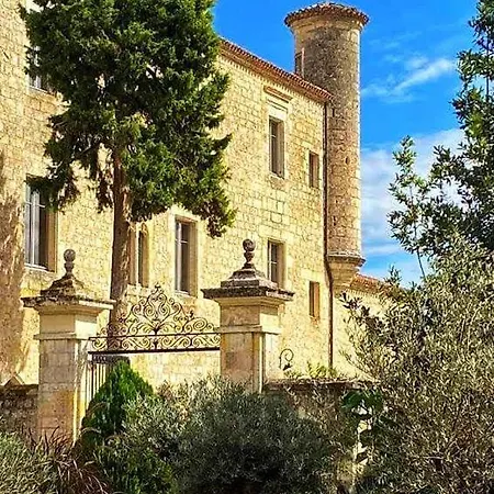 Chateau Des Fousseries 4*