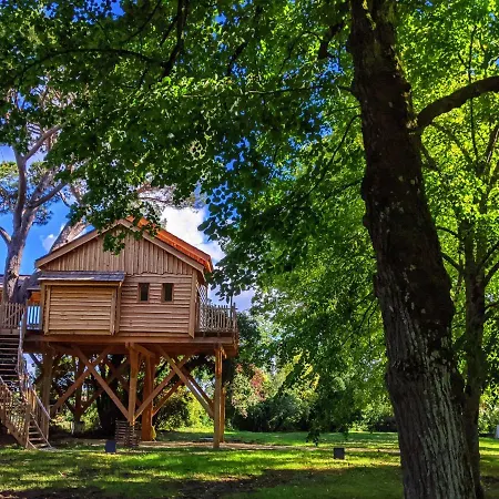 Chateau Des Fousseries 招待所 康顿